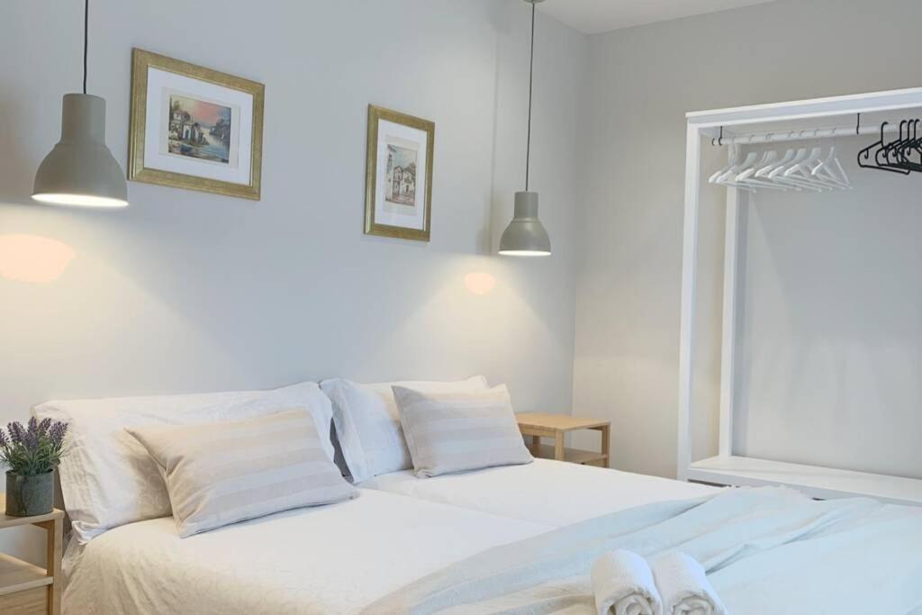 Piso Amplio Y Equipado En El Centro De Tudela. Apartment ภายนอก รูปภาพ